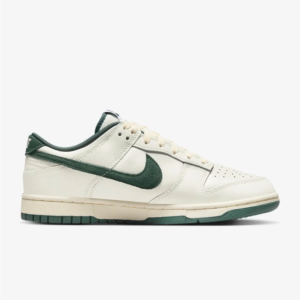 [FQ8080-133] Mens Nike DUNK LOW. SAIL - DEEP JUNGLE - COCONUT MILK. Size 9